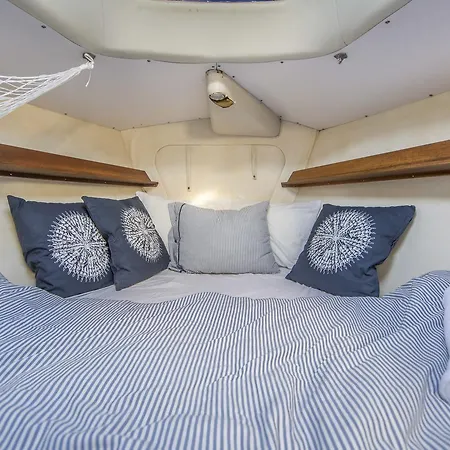 Sailboat Unique Experience Ботель